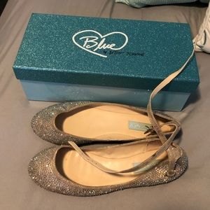 Betsey Johnson Blue bridal flats size 7.5